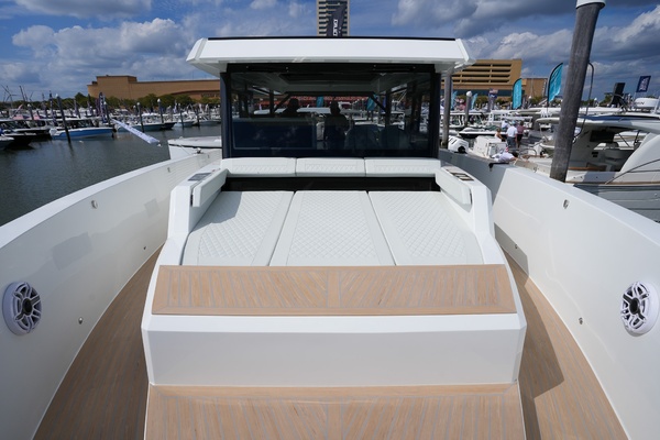 50ft De Antonio Yacht For Sale