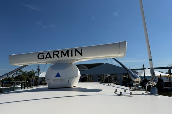 30ft Grady White Yacht For Sale