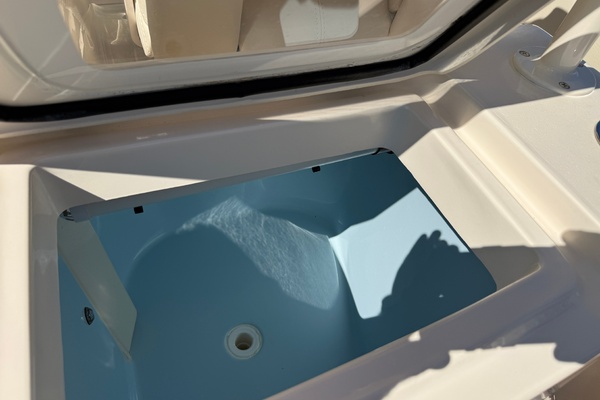 30ft Grady White Yacht For Sale