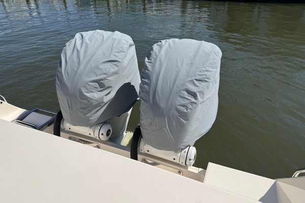 30ft Grady White Yacht For Sale