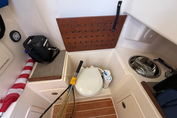 30ft Grady White Yacht For Sale