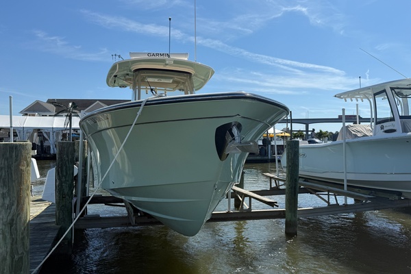 30ft Grady White Yacht For Sale