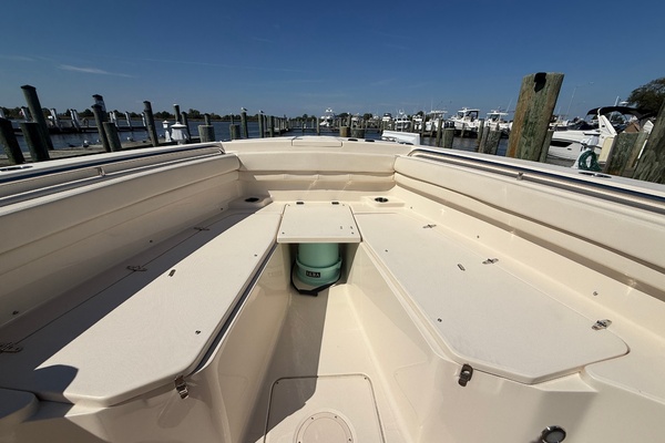 30ft Grady White Yacht For Sale