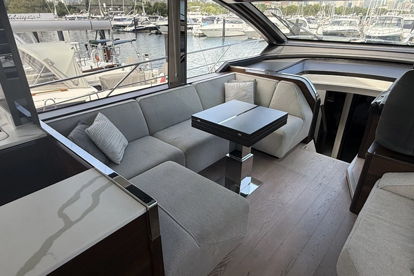Sunseeker Predator 65 Yacht For Sale