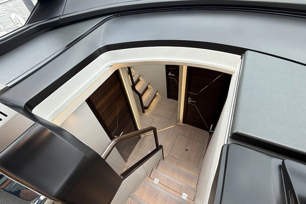 Sunseeker Predator 65 Yacht For Sale