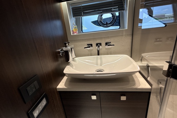 Levels 65ft Sunseeker Yacht For Sale