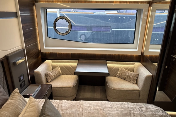 Sunseeker Predator 65 Yacht For Sale