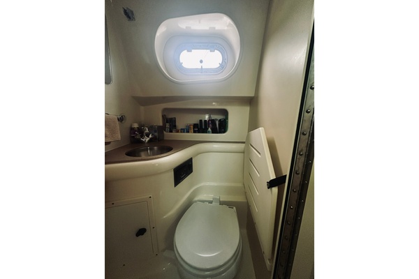 Reel Music II 33ft Pursuit Yacht For Sale