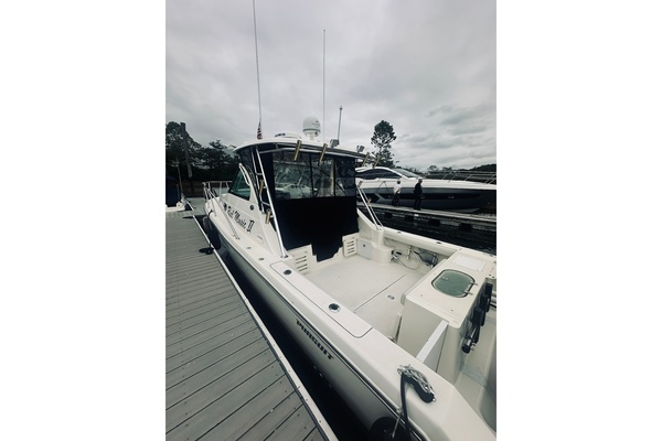 Reel Music II 33ft Pursuit Yacht For Sale