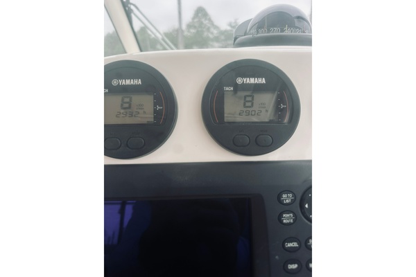 Reel Music II 33ft Pursuit Yacht For Sale