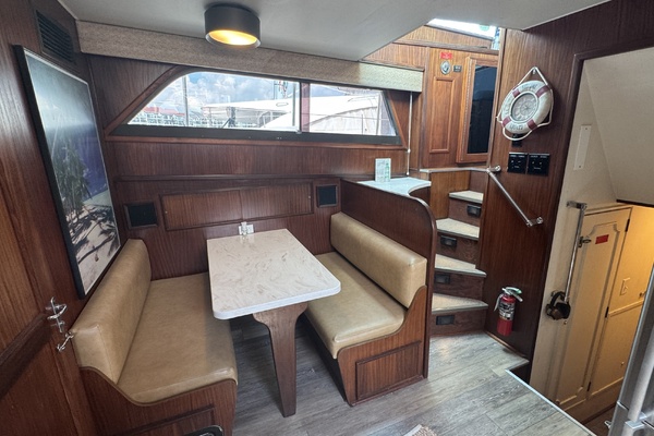 3 Little Birds 53ft Hatteras Yacht For Sale