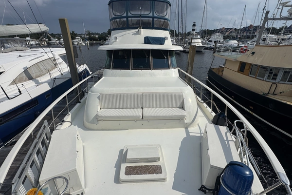 Hatteras 53 Extended Deckhouse Yacht For Sale