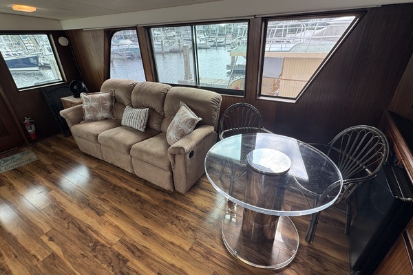 3 Little Birds 53ft Hatteras Yacht For Sale