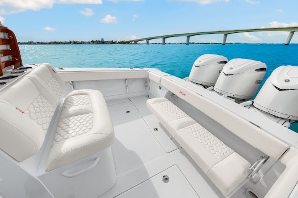 URSUS 34ft Jupiter Yacht For Sale