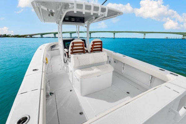 URSUS 34ft Jupiter Yacht For Sale