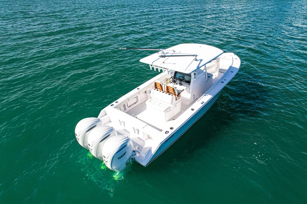 URSUS 34ft Jupiter Yacht For Sale