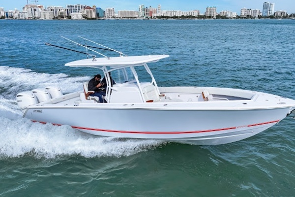 URSUS 34ft Jupiter Yacht For Sale