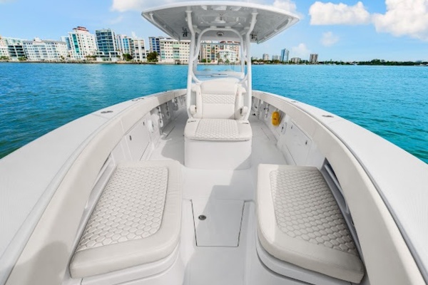URSUS 34ft Jupiter Yacht For Sale