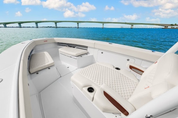 URSUS 34ft Jupiter Yacht For Sale