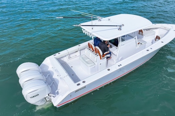 URSUS 34ft Jupiter Yacht For Sale
