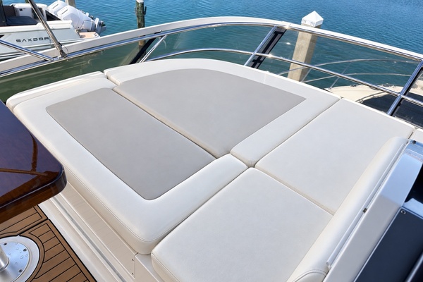 51ft Sea Ray Yacht For Sale