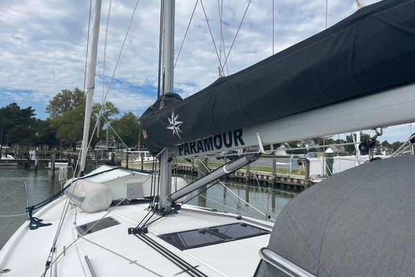 Paramour 44ft Jeanneau Yacht For Sale