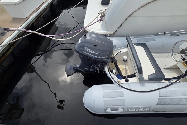 Navigator 5400 Yacht For Sale