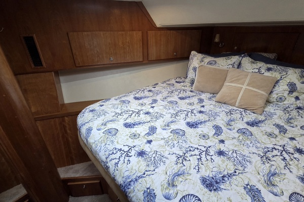 Jolly Mon 54ft Navigator Yacht For Sale