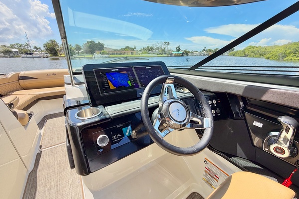 26ft Sea Ray Yacht For Sale