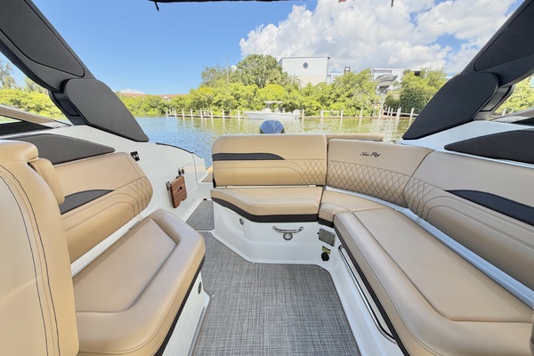 26ft Sea Ray Yacht For Sale