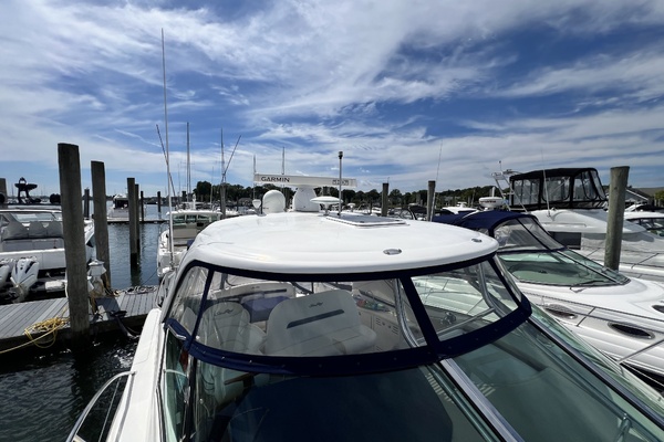 44ft Sea Ray Yacht For Sale