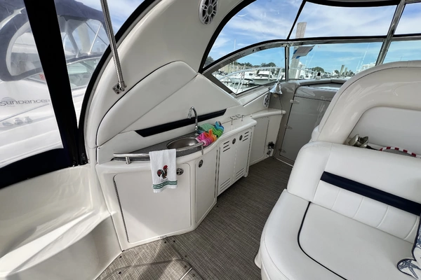 Sea Ray 440 Sundancer Yacht For Sale
