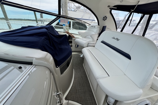 44ft Sea Ray Yacht For Sale