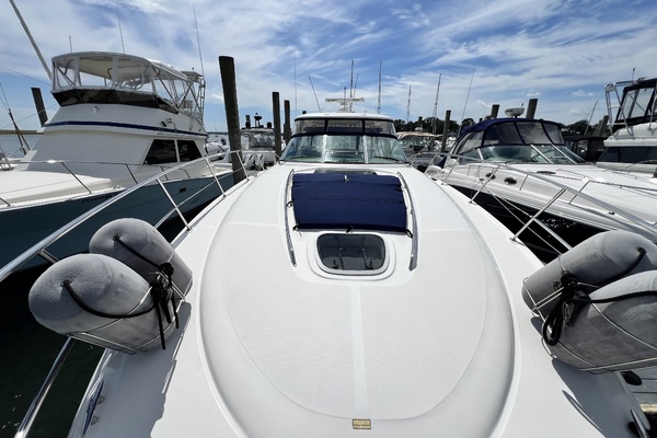 44ft Sea Ray Yacht For Sale