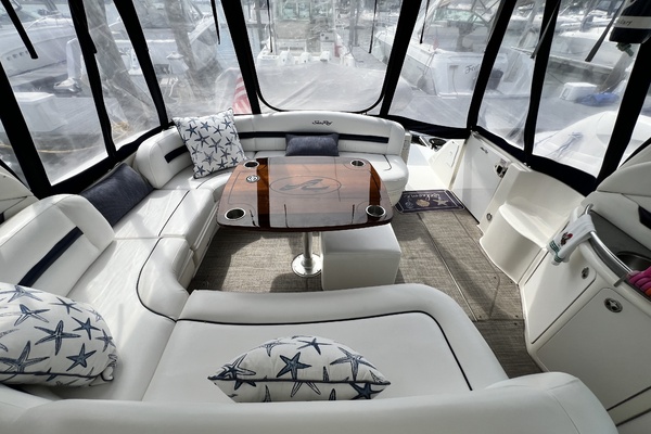 44ft Sea Ray Yacht For Sale