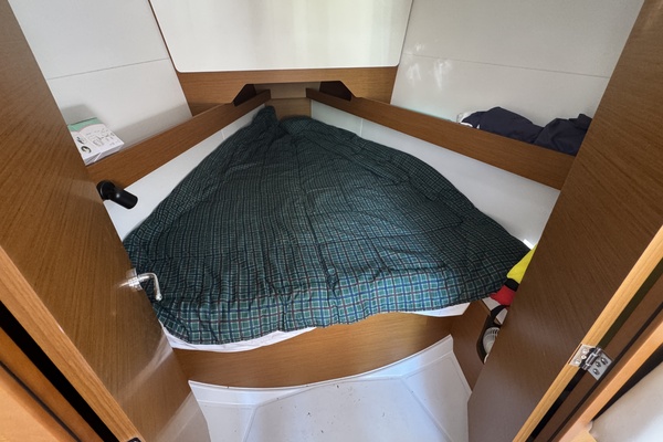 34ft Jeanneau Yacht For Sale