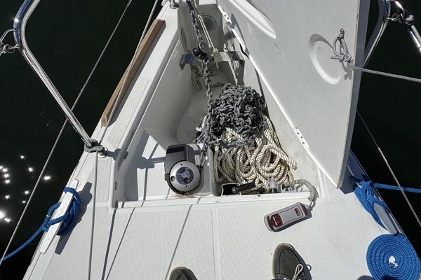 34ft Jeanneau Yacht For Sale