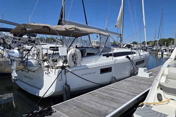 ZEITGEIST 41ft Jeanneau Yacht For Sale