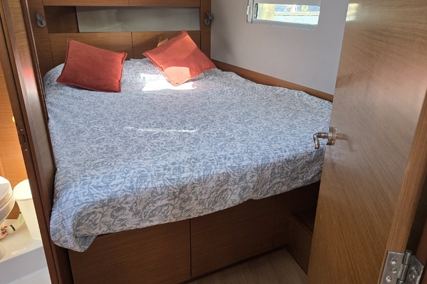 ZEITGEIST 41ft Jeanneau Yacht For Sale