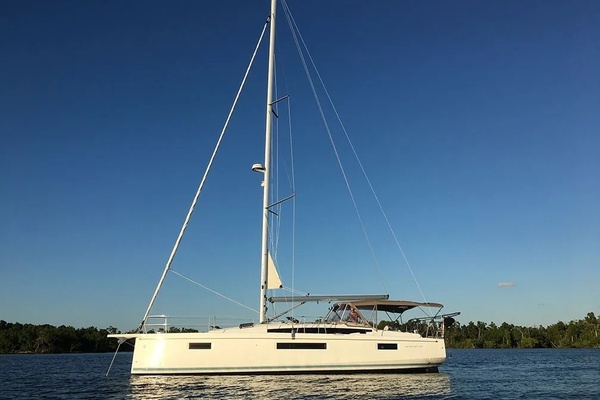 2020 Jeanneau Sun Odyssey 410