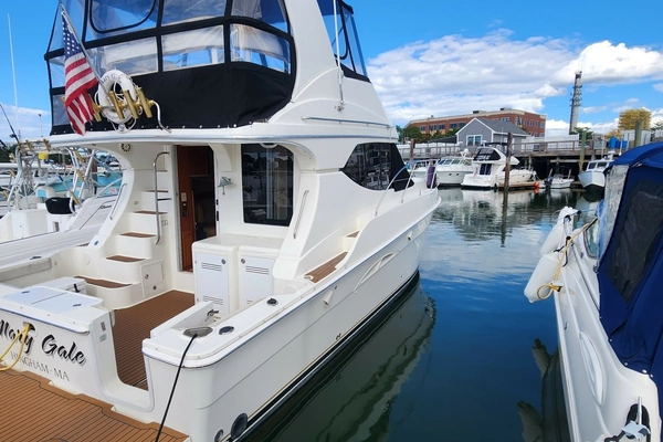 34-ft-Silverton-2007-- Hingham Massachusetts United States  yacht for sale