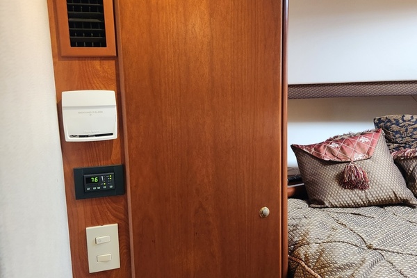 Mary Gale 34ft Silverton Yacht For Sale