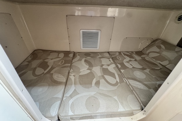 28ft Grady White Yacht For Sale