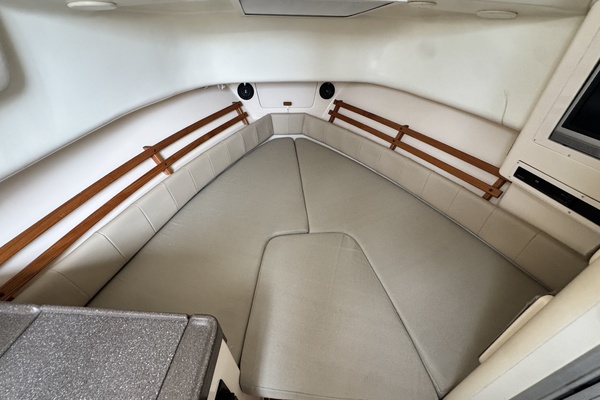 28ft Grady White Yacht For Sale
