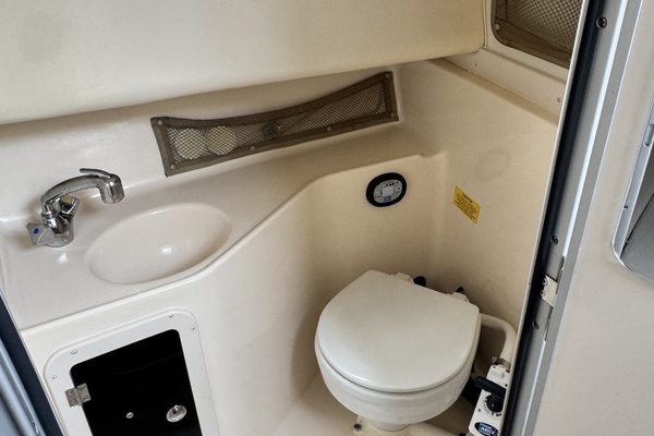 28ft Grady White Yacht For Sale