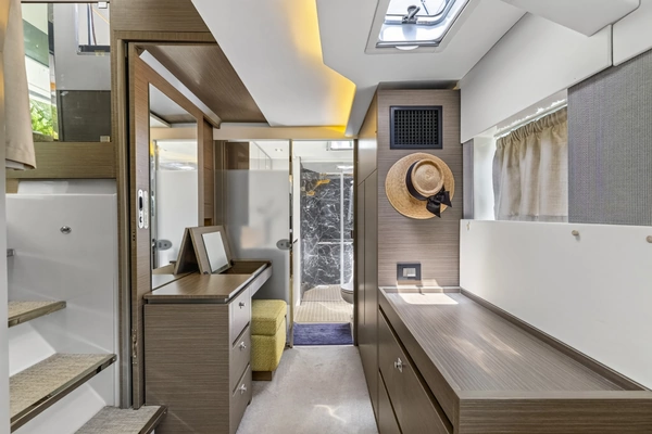Leopard 50 Yacht For Sale