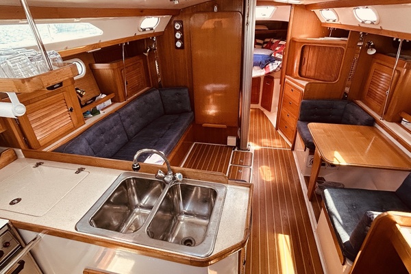 Pitter Patter 36ft Catalina Yacht For Sale
