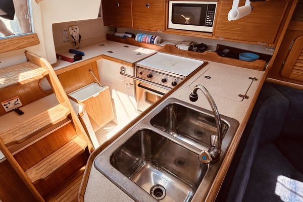 Pitter Patter 36ft Catalina Yacht For Sale