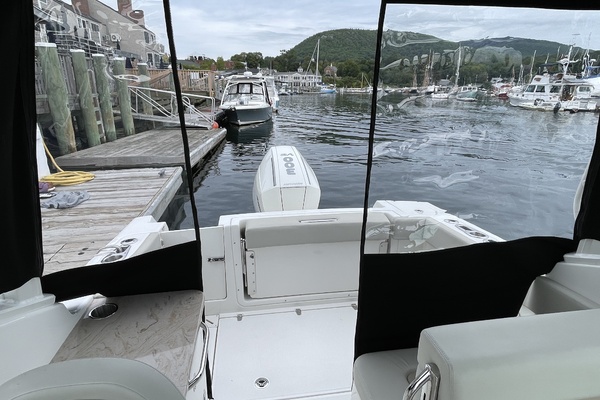 24ft Boston Whaler Yacht For Sale
