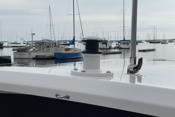 24ft Boston Whaler Yacht For Sale